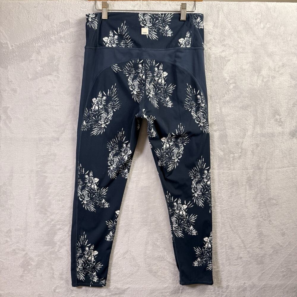 Vuori Midnight Blue Floral Leggings